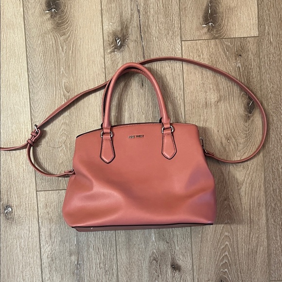 Nine West ~ Pink Satchel/Crossbody handbag in great condition - Picture 3 of 11